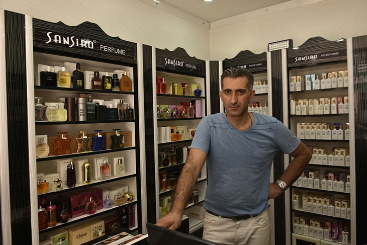 SANSİRO, BAŞ D&Ouml;ND&Uuml;R&Uuml;YOR