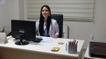 DİYETİSYENDEN AY &Ccedil;EKİRDEĞİ UYARISI!
