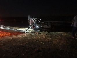 FECİ KAZA: 1 &Ouml;L&Uuml; 1 AĞIR YARALI
