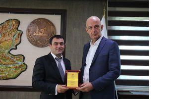TGKK'DAN AKSOY&rsquo;A PLAKET