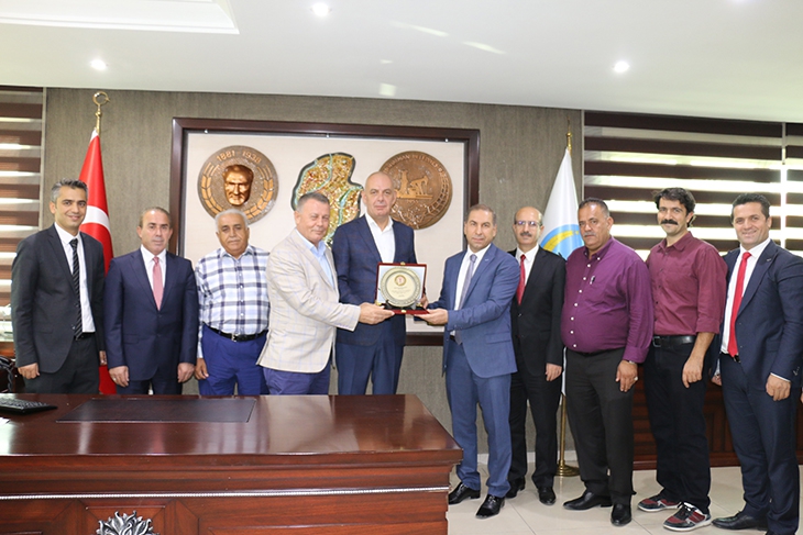 ESNAFTAN AKSOY&rsquo;A PLAKET