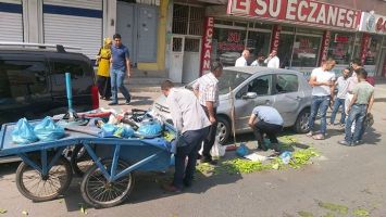 SALATALIKLAR, YOLA SAVRULDU