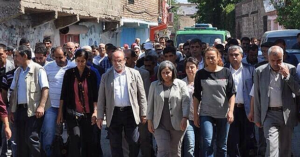 AYLA AKAT, LİCE&rsquo;DE&hellip;