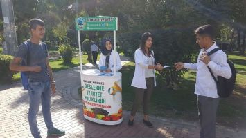BELEDİYE SAĞLIK MERKEZİNDEN SAĞLIKLI YAŞAM STANDI