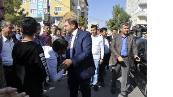 G&Uuml;NEŞTEKİN, BAKAN GİBİ KARŞILANDI&hellip;