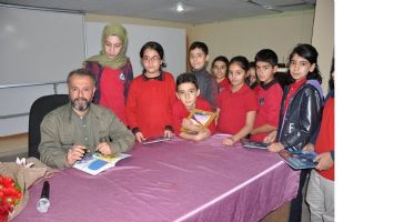 YAZAR İDRİS, &Ouml;ĞRENCİLERLE BULUŞTU