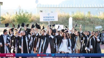 3 bin 715 &ouml;ğrenci mezuniyet heyecanı yaşadı
