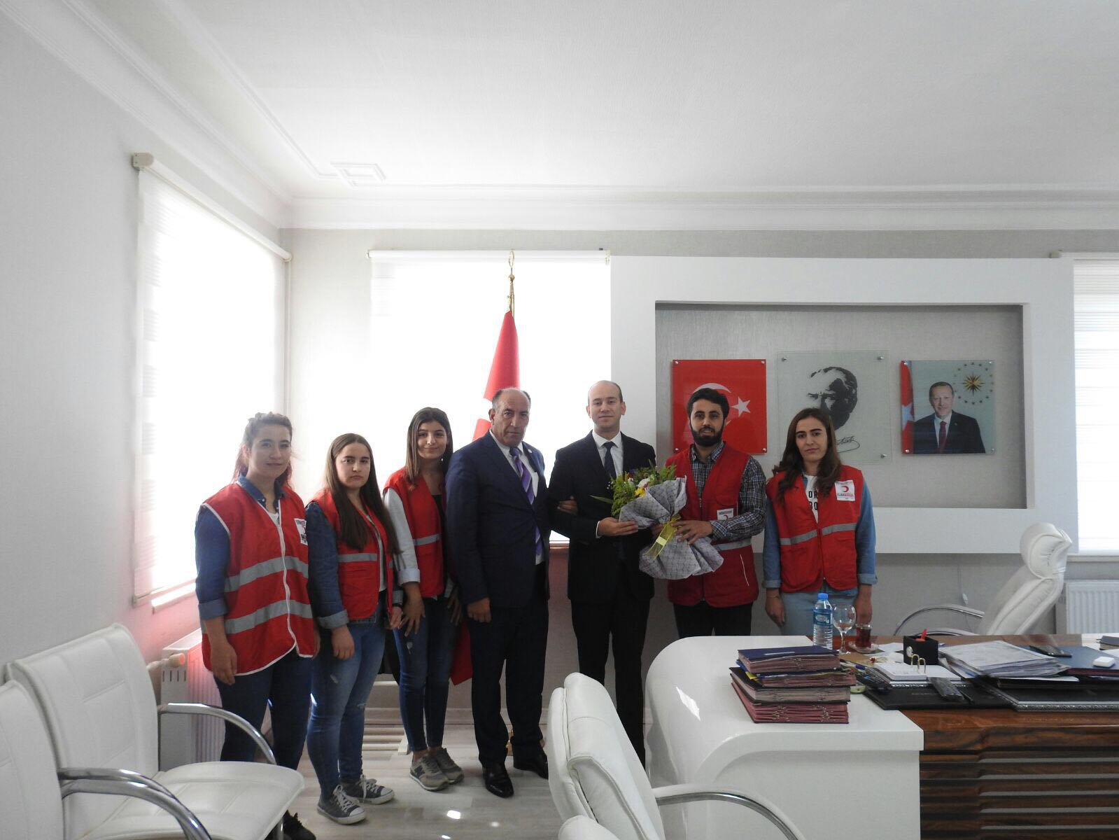 KIZILAY&rsquo;DAN KAYMAKAM&rsquo;A ZİYARET