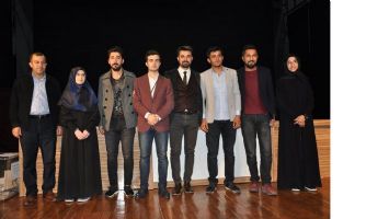 &Ouml;ĞRENCİLER SANDIK BAŞINA GİTTİ