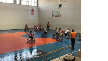ENGELLİ BASKET&Ccedil;İLERE MORAL ZİYARETİ