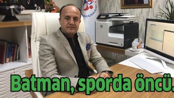 Batman, sporda &ouml;nc&uuml;&hellip;