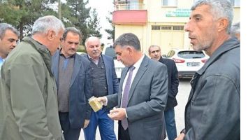 &Ccedil;ift&ccedil;iye arpa tohumu dağıtıldı