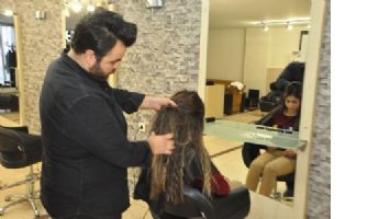 Engelli kadınlara kuaf&ouml;rl&uuml;k semineri&hellip;