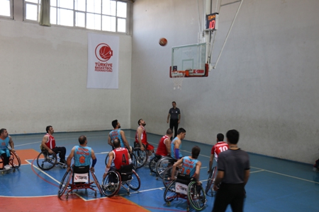 Engelliler, potada galip&hellip;