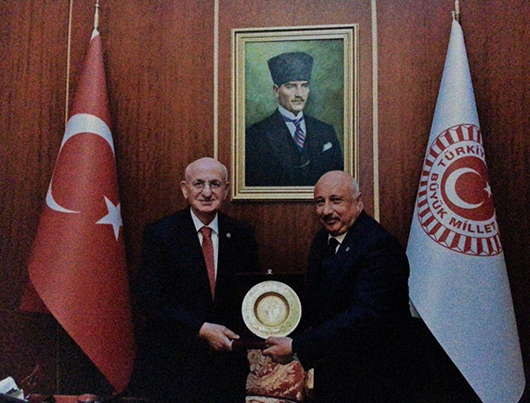 İSMAİL KAHRAMAN&rsquo;I BATMAN&rsquo;A DAVET ETTİ