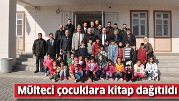 M&Uuml;LTECİ &Ccedil;OCUKLARA KİTAP DAĞITILDI