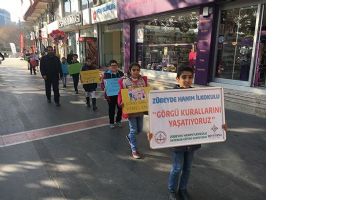 MİNİKLER, G&Ouml;RG&Uuml; KURALLARINI HATIRLATTI&hellip;