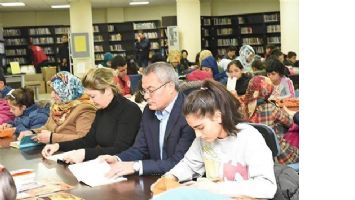 İDARECİLER, &Ccedil;OCUKLARLA KİTAP OKUDU