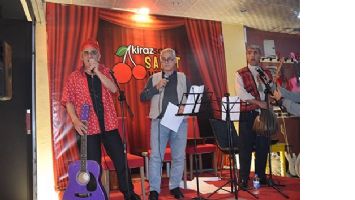 YEREL SANAT&Ccedil;ILAR, SER SAL&rsquo;I KUTLADI