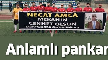 ANLAMLI PANKART