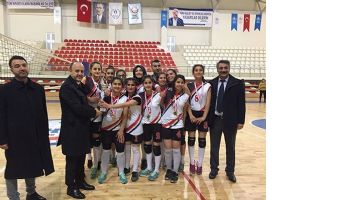 PETROL LİSESİ, FİLEDE ŞAMPİYON