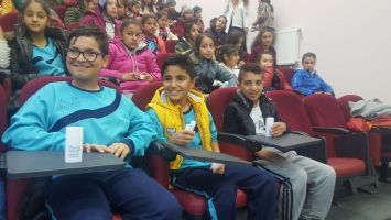 Minik sporculara diş bakımı anlatıldı