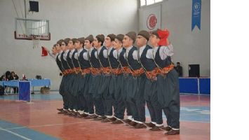KUL&Uuml;PLER, HALK OYUNLARINDA YARIŞACAK