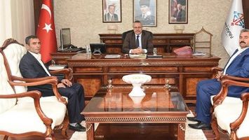 VALİLİK MAKAMINDA SORUNLAR KONUŞULDU