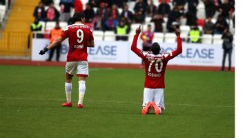 Sivasspor&rsquo;un Robinho&rsquo;su Osmanlıspor&rsquo;u da boş ge&ccedil;medi!