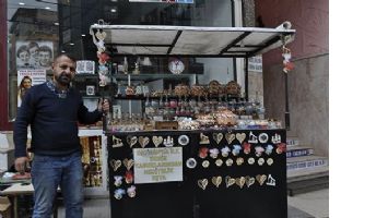 EKMEĞİNİ, SANATINDAN &Ccedil;IKARIYOR&hellip;
