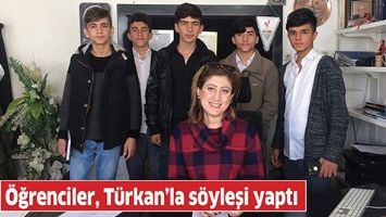 &Ouml;ĞRENCİLER, T&Uuml;RKAN&rsquo;LA S&Ouml;YLEŞİ YAPTI