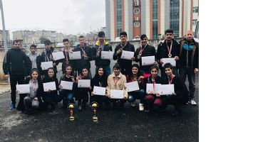 &Ccedil;&Ouml;Z&Uuml;M, VOLEYBOLDA B&Ouml;LGE ŞAMPİYONU