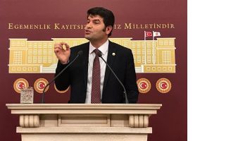 &ldquo;TUTUKLU KADINLARIN BAŞI ZORLA A&Ccedil;TIRILIYOR MU?&rdquo;