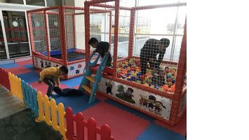 HAVALİMANINA OYUN PARKI