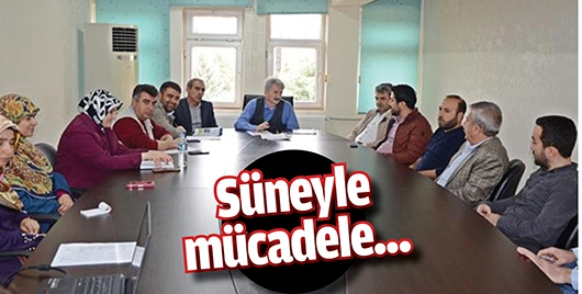 S&Uuml;NEYLE M&Uuml;CADELE...