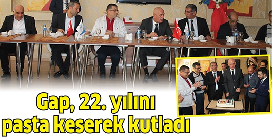 GAP, 22. YILINI PASTA KESEREK KUTLADI