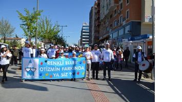 BALONLAR, OTİZMLİ &Ccedil;OCUKLAR İ&Ccedil;İN HAVALANDI&hellip;