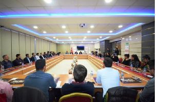 VALİ, LİSE &Ouml;ĞRETMENLERİYLE BULUŞTU
