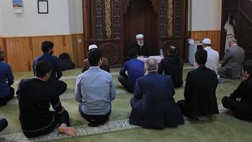 MOLLA ŞİRİN, &Ouml;ĞRENCİLERLE BULUŞTU