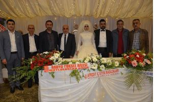 Y&Uuml;KSEL AİLESİNİN MUTLU G&Uuml;N&Uuml;