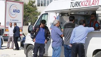 KIZILAY, DEPREM B&Ouml;LGESİNDE