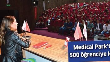 MEDİCAL PARK&rsquo;TAN 500 &Ouml;ĞRENCİYE KİTAP