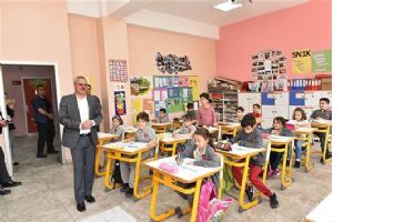 VALİ, &Ouml;ZEL OKULLARI GEZDİ