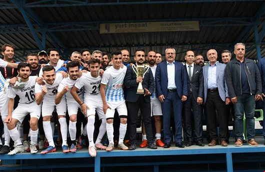 &Ouml;ZEL İDARE, ŞAMPİYON