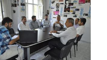 kMM toplantısı, Pazar g&uuml;n&uuml;