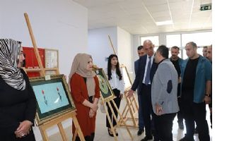 BULUT TEMALI SERGİ, İLGİ TOPLADI