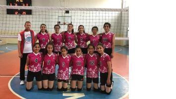 SULTANLAR, KENDİ EVİNDE 1.