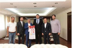B&Uuml;Y&Uuml;K YARIŞ BAŞLIYOR&hellip;