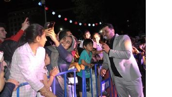 KONSERLERLE DEVAM&hellip;
