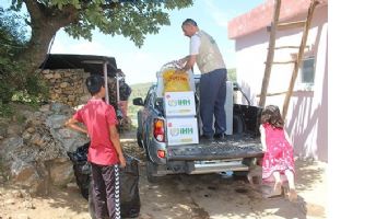 İHH&rsquo;DEN İHTİYA&Ccedil; SAHİPLERİNE GIDA&hellip;